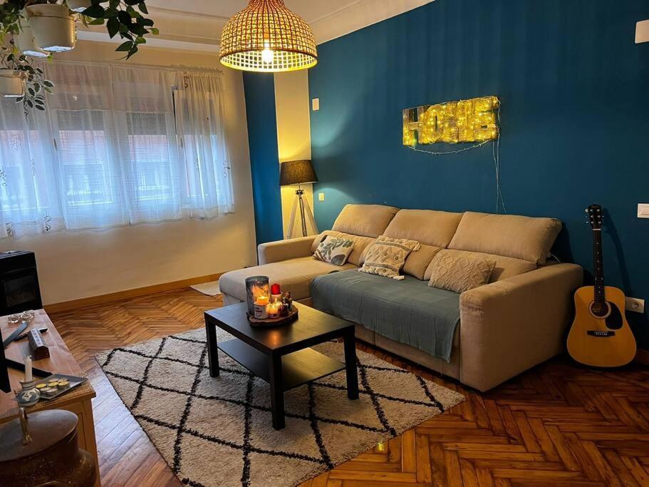 Apartamento Amplio Piso A 400M De La Playa Gijón Exterior foto